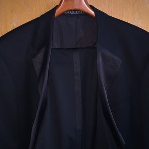 Hugo Boss Men's Black 2Pc Suit Sz 44L